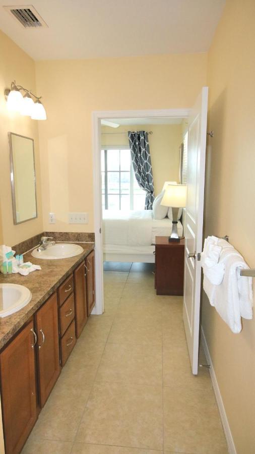 سانت بيتي بيتش Johns Pass Condo'S- Fully Remote المظهر الخارجي الصورة